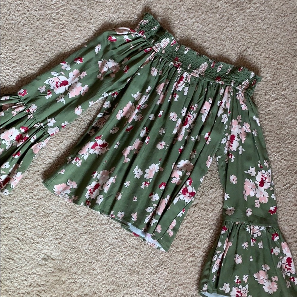 Flower print off the shoulder blouse